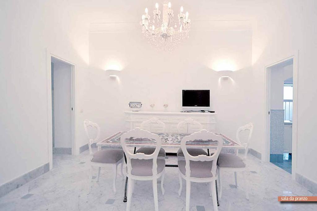Capri Villa Bismarck Номер фото